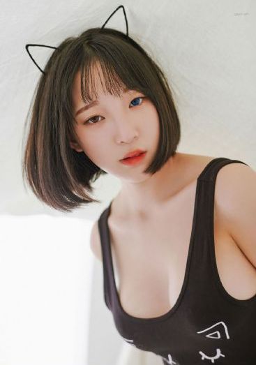 佳柔和院长公的第一次在线观看