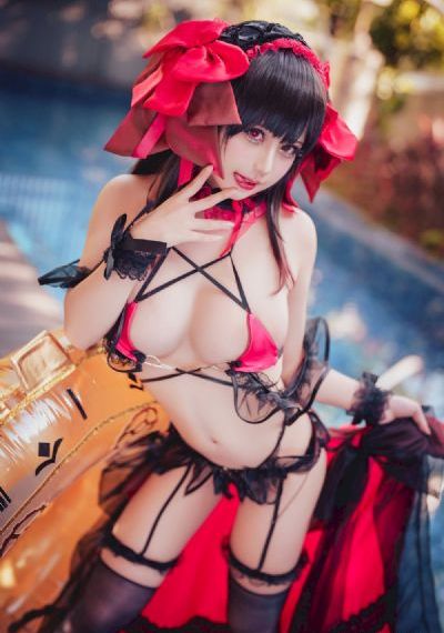 美丽女邻居2未删减版
