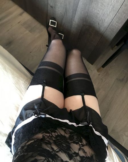 大屋下的丫鬟 电视剧免费观看