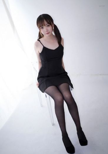 电影女虐