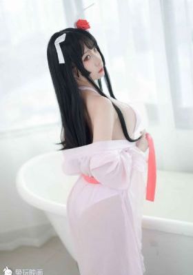 《偷窥女教师》未删减版在线观看