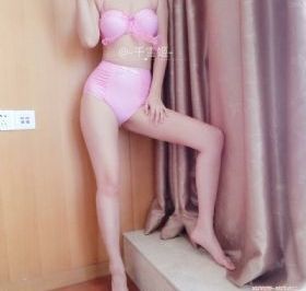 年轻女子寄宿学校