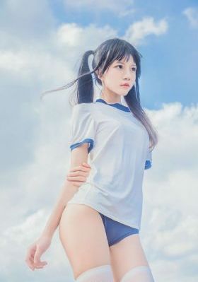 动漫人物互相差差